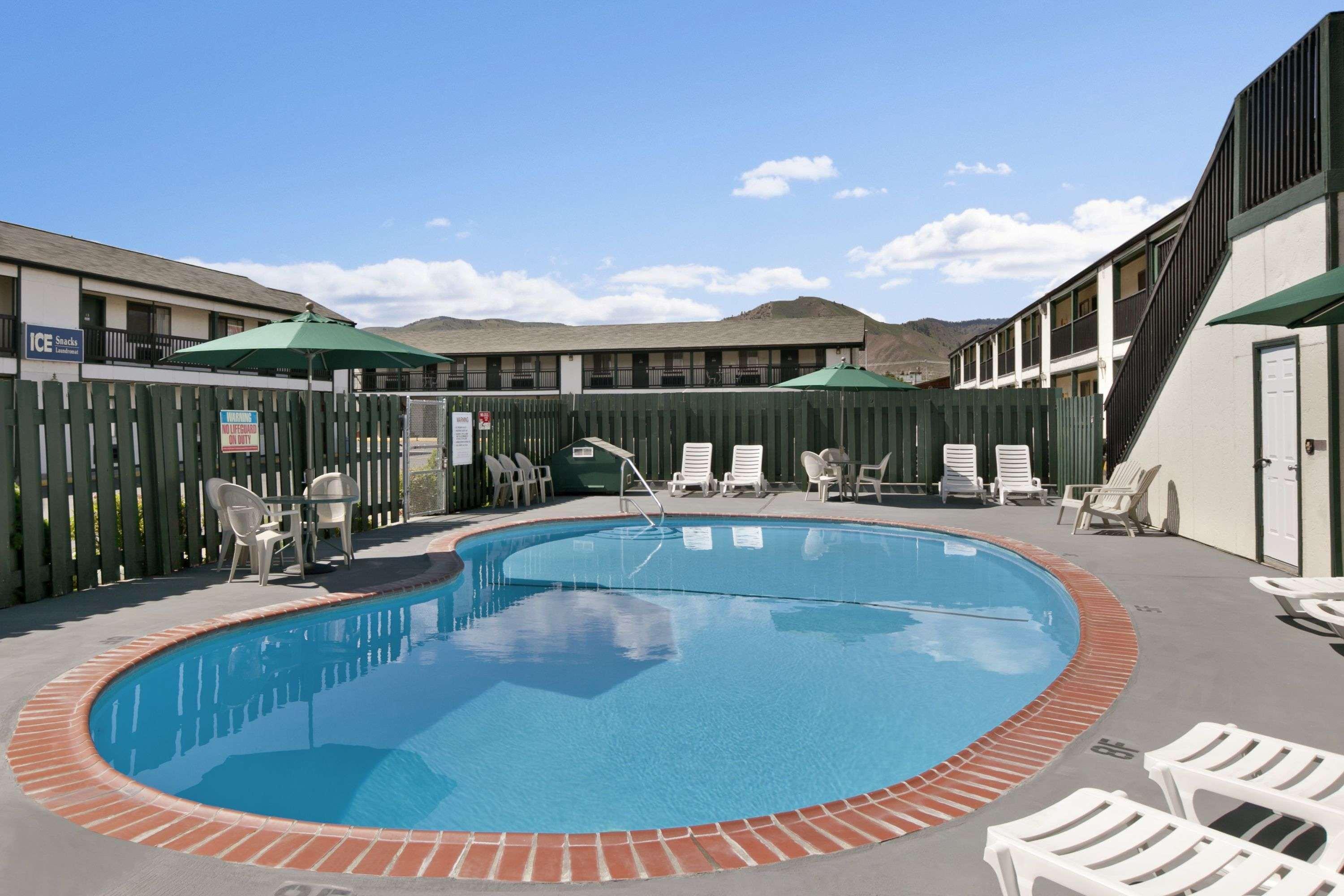 Travelodge By Wyndham Wenatchee Extérieur photo