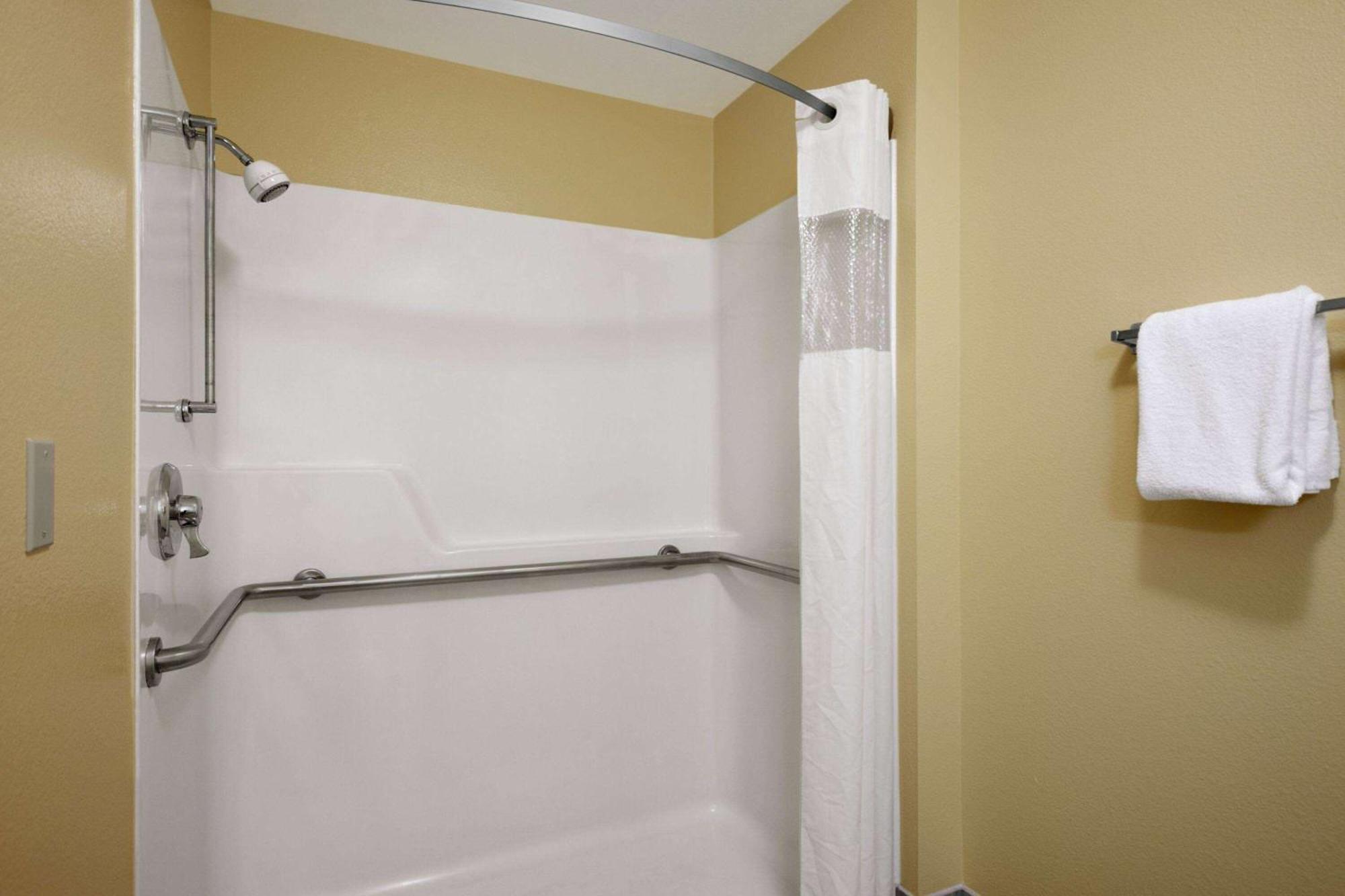 Travelodge By Wyndham Wenatchee Extérieur photo